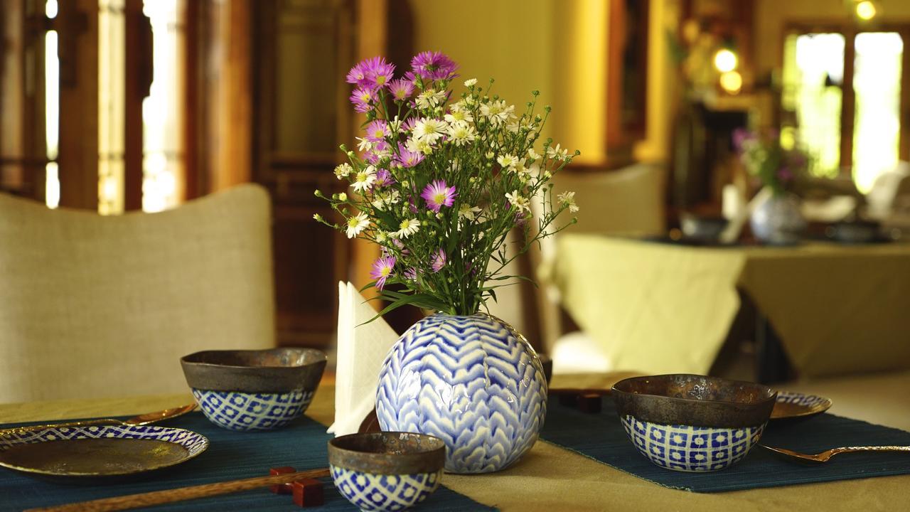 Songtsam Linka Lijiang Hotel Lijiang  Buitenkant foto